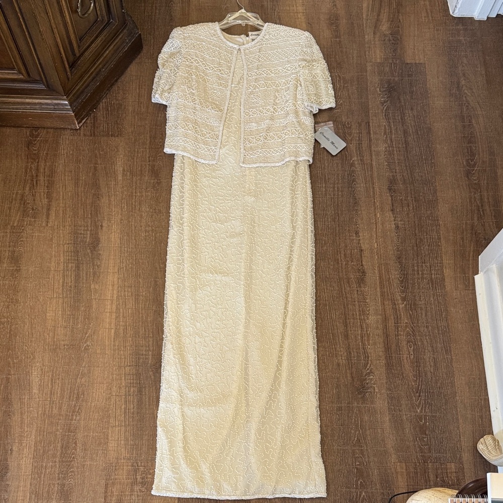 Elegant Cream Lace Dress with Jacket